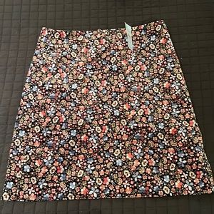 Floral print velvet skirt